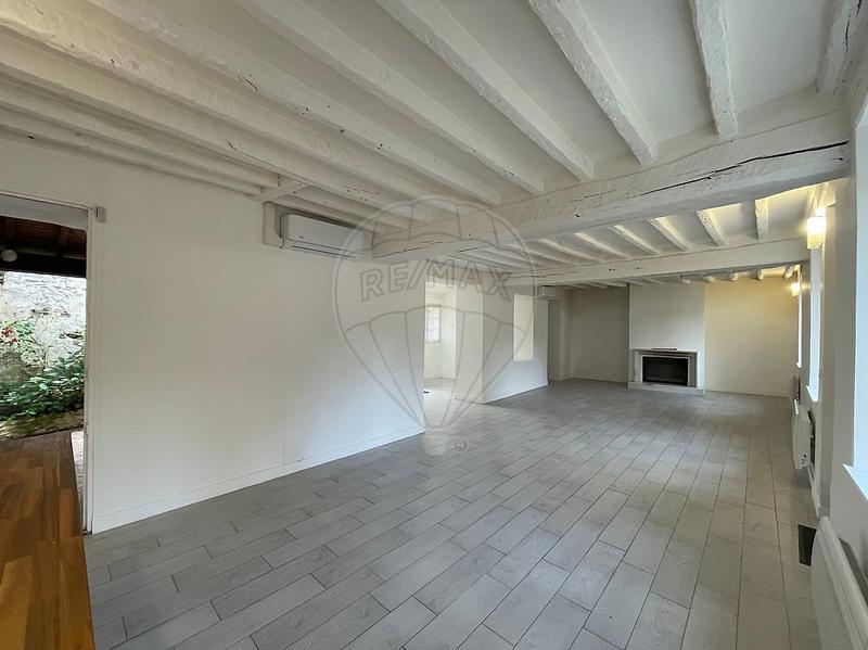 Maison - 150 m² - 7 pièces