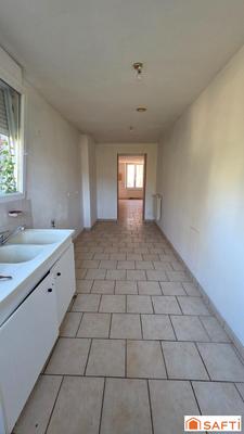 Maison - 176 m² - 6 pièces