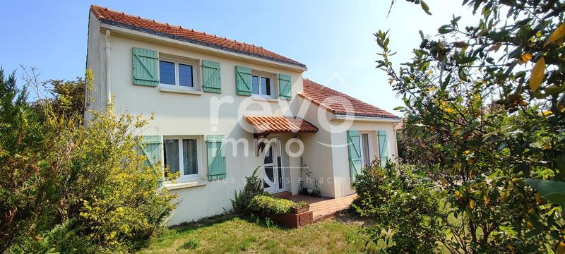 Maison - 144 m² - 7 pièces