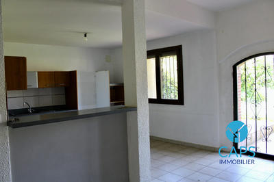 Maison - 189 m² - 5 pièces