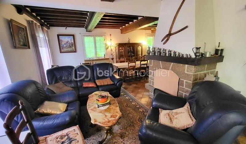 Propriété - 153 m² - 7 pièces