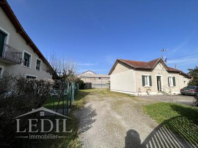 Propriété - 248 m² - 7 pièces