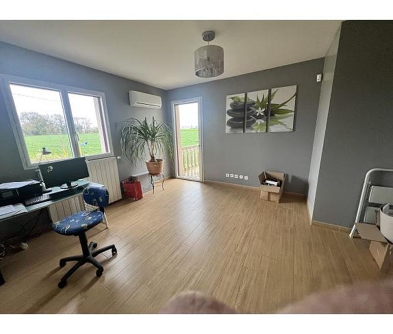 Maison - 203 m² - 6 pièces