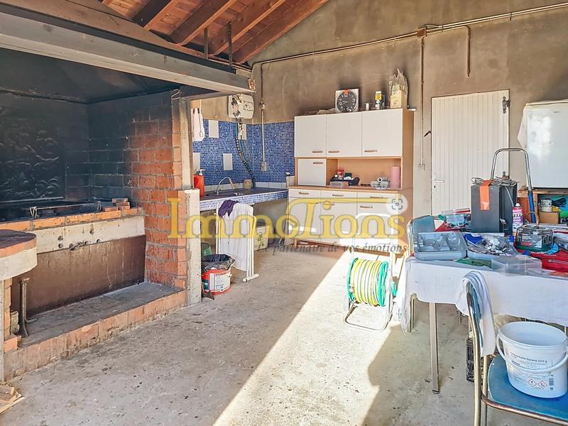 Villa - 200 m² - 6 pièces