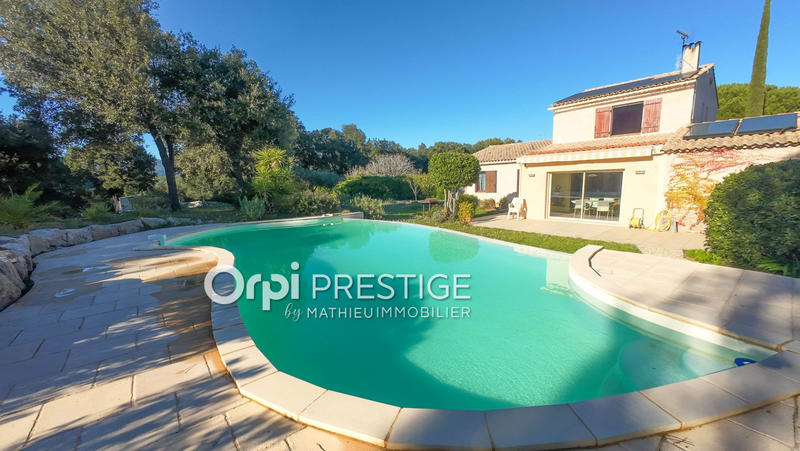 Maison - 130 m² - 5 pièces