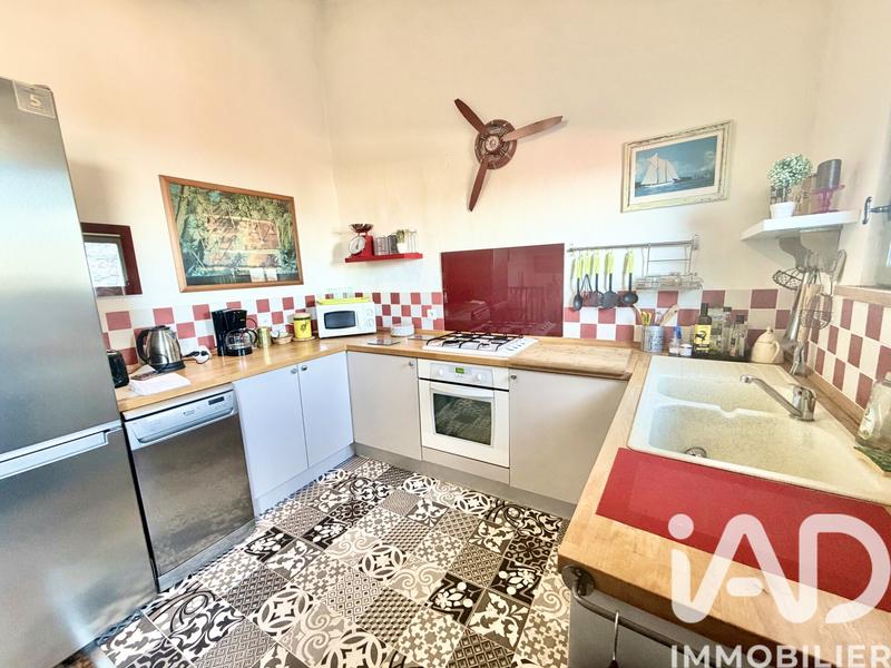 Maison - 222 m² - 10 pièces