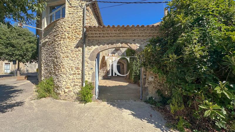 Maison - 183 m² - 5 pièces