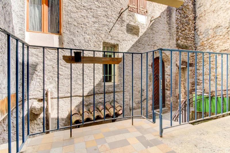 Maison de village - 80 m² - 3 pièces