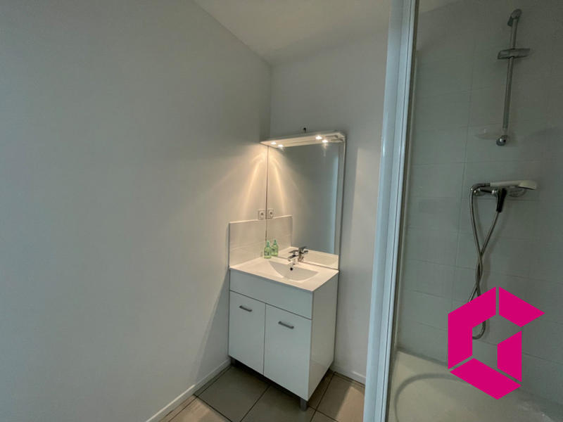 Appartement - 92 m² - 3 pièces