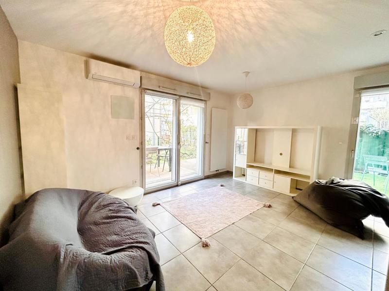 Appartement - 64 m² - 3 pièces