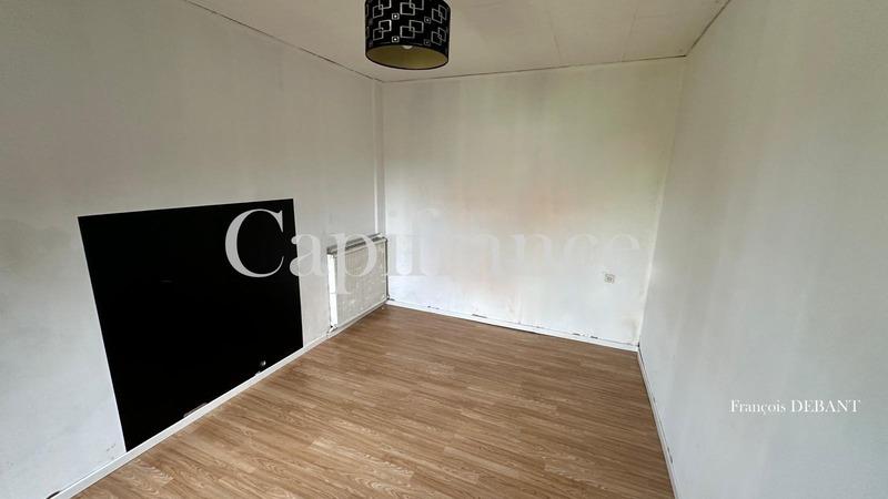 Maison - 176 m² - 7 pièces