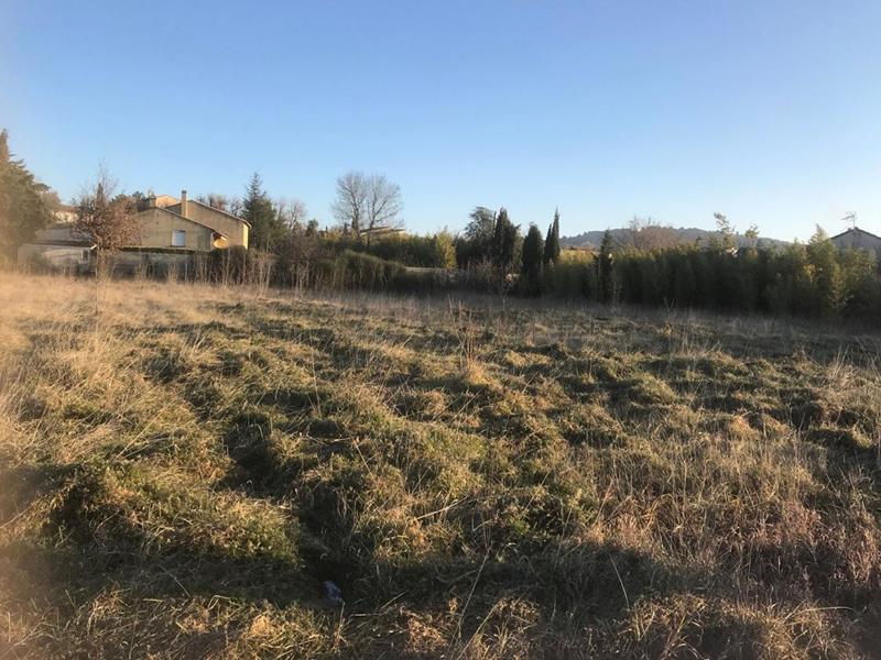 Terrain constructible - 1 230 m²