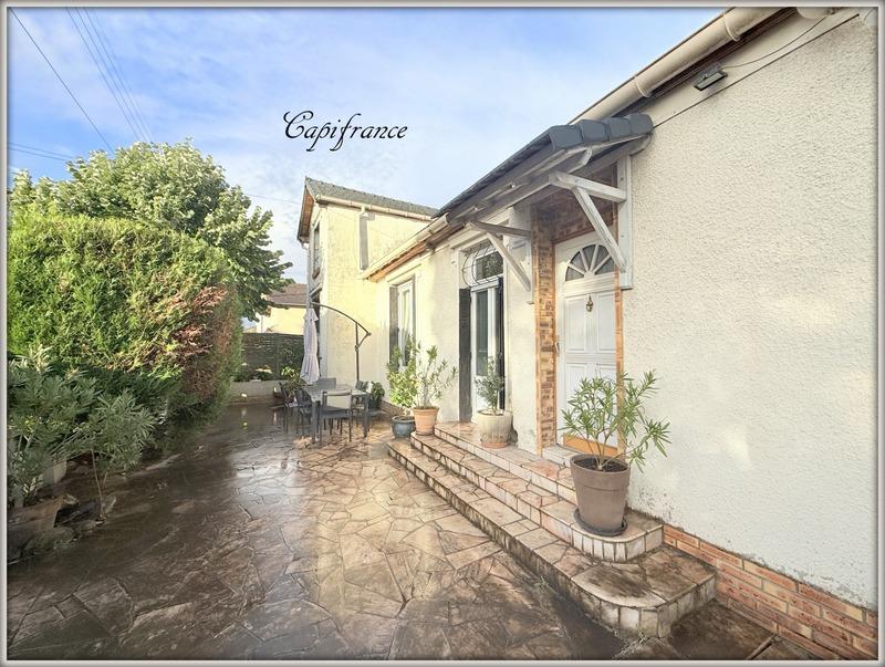 Maison - 95 m² - 5 pièces