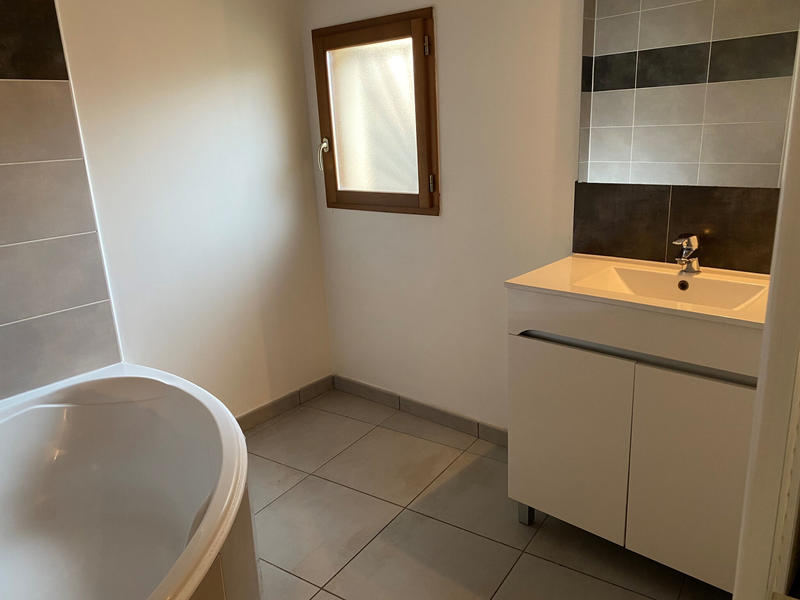 Maison de village - 110 m² - 4 pièces