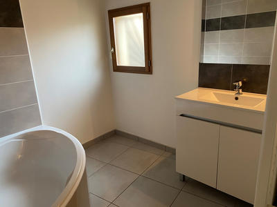 Maison de village - 110 m² - 4 pièces