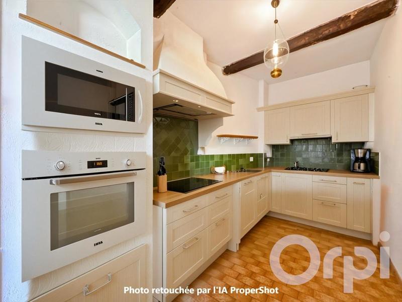 Maison - 278 m² - 7 pièces