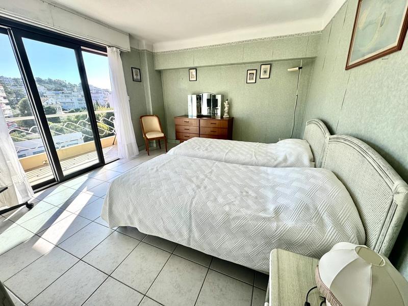 Appartement - 83 m² - 3 pièces