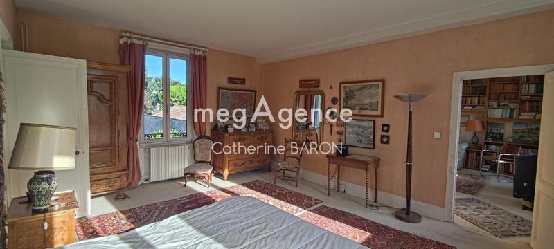 Maison de ville - 222 m² - 7 pièces