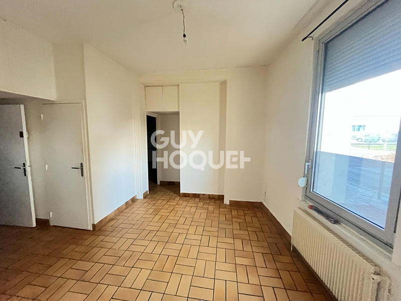 Immeuble - 145 m² - 9 pièces