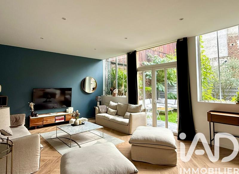 Loft - 156 m² - 5 pièces