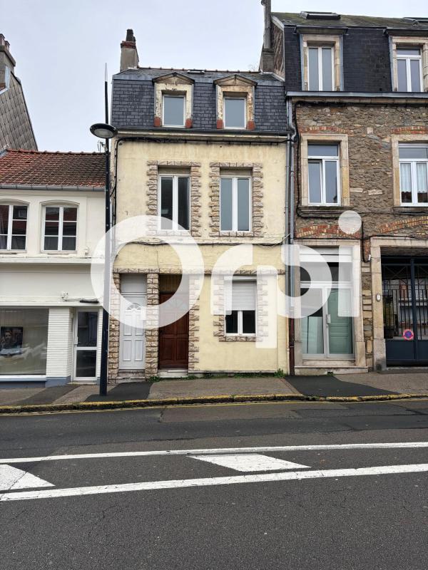 Maison - 101 m² - 5 pièces