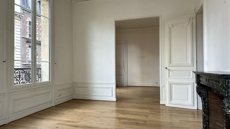 Appartement - 84 m² - 4 pièces