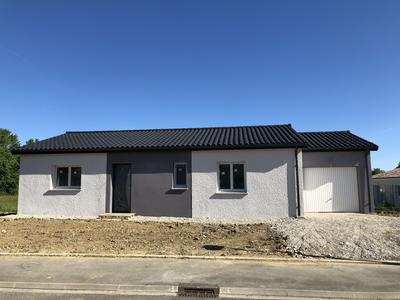 Maison - 97 m² - 4 pièces