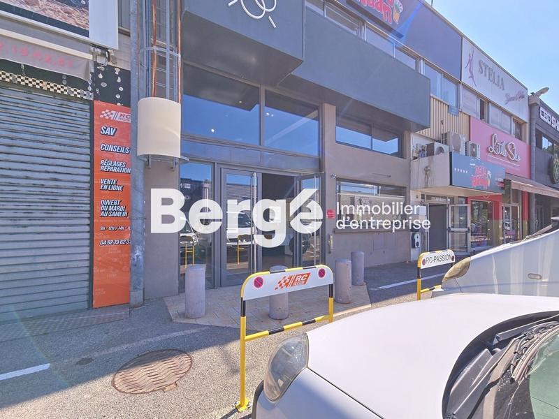 Local commercial - 200 m²