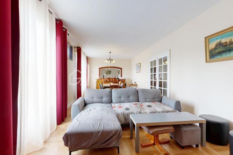 Maison - 161 m² - 6 pièces