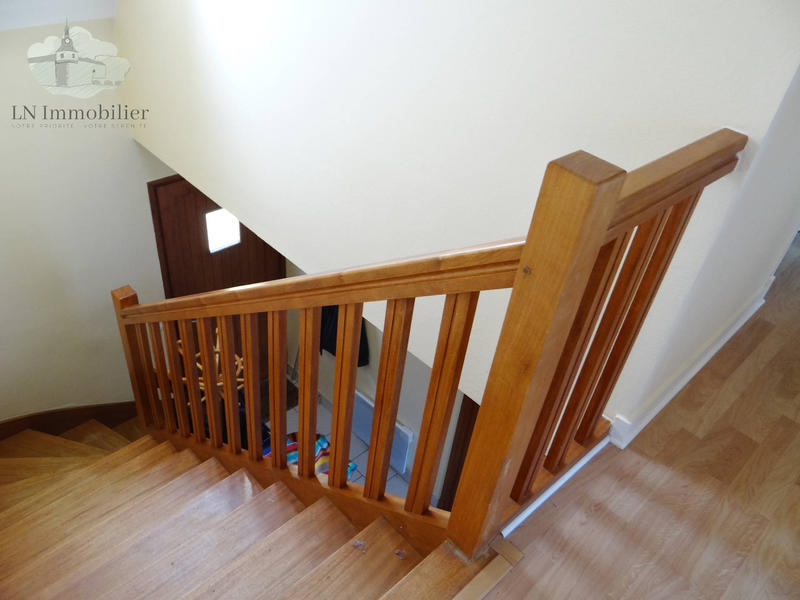 Maison - 100 m² - 7 pièces