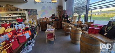 Local commercial - 216 m²