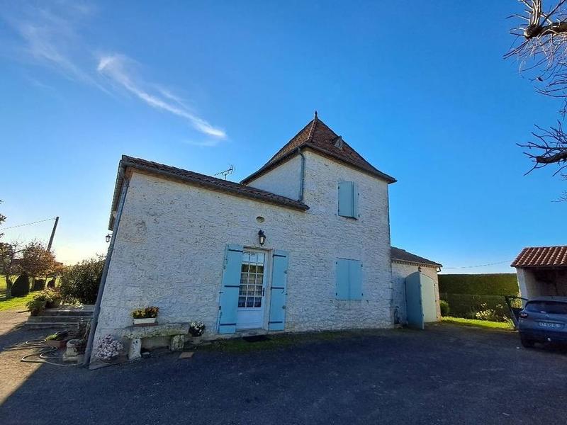 Maison en pierre - 95 m² - 5 pièces