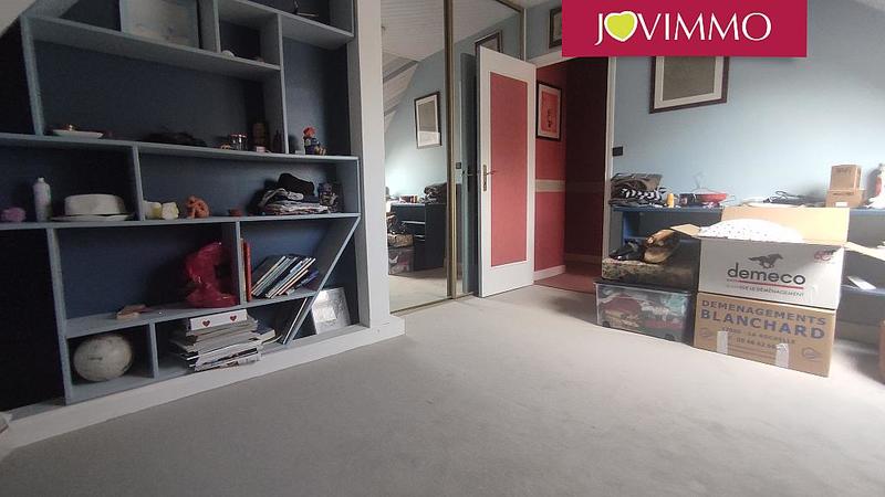 Maison - 180 m² - 7 pièces