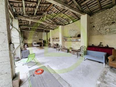 Maison - 145 m² - 5 pièces