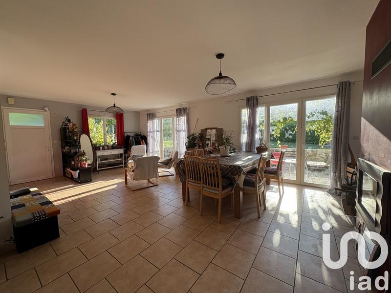 Maison - 143 m² - 6 pièces