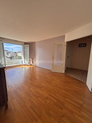 Appartement - 57 m² - 3 pièces