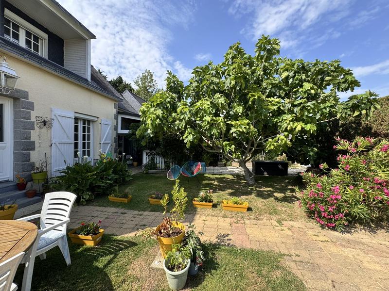 Maison - 154 m² - 6 pièces