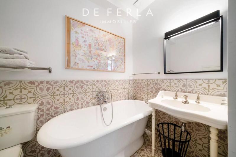 Appartement - 203 m² - 7 pièces