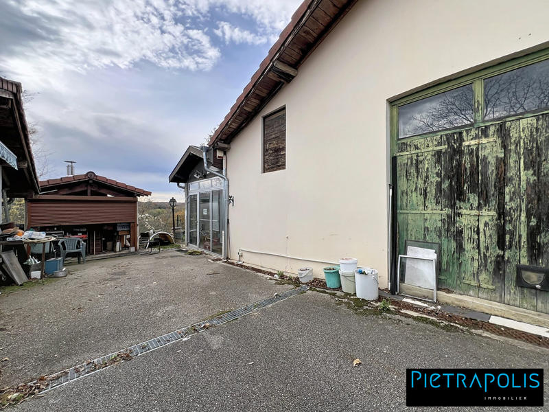 Maison - 166 m² - 5 pièces