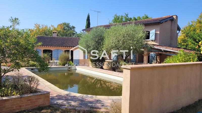 Maison - 189 m² - 6 pièces