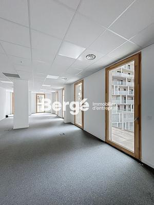 Bureau - 259 m²
