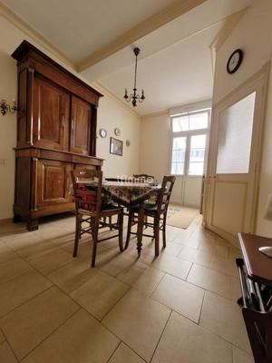 Maison de ville - 160 m² - 7 pièces