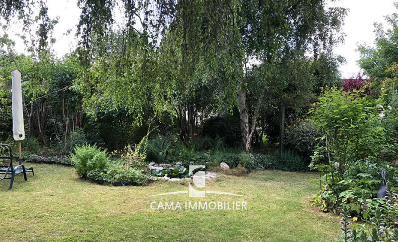 Maison - 200 m² - 6 pièces