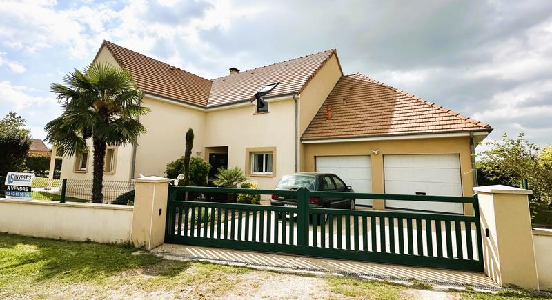 Maison - 270 m² - 7 pièces