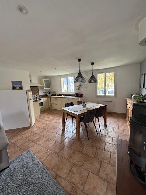 Pavillon - 105 m² - 5 pièces