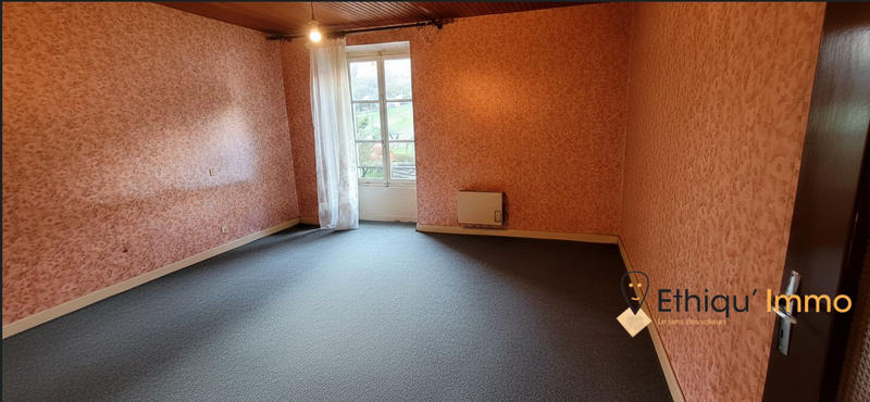 Maison - 102 m² - 25 pièces