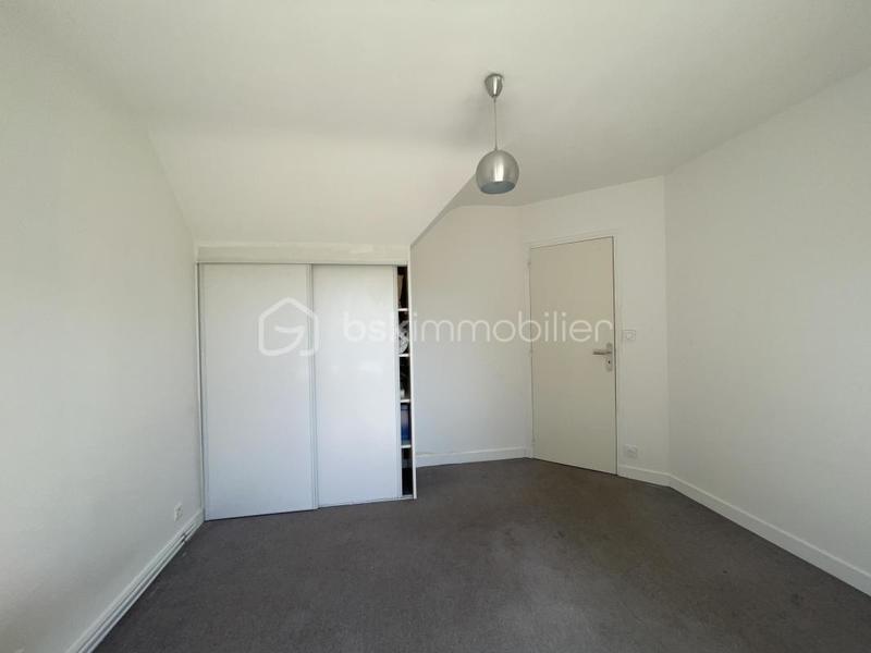 Maison - 136 m² - 6 pièces