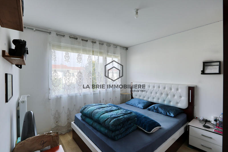 Maison - 92 m² - 5 pièces