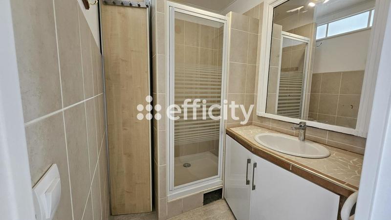 Appartement - 97 m² - 5 pièces