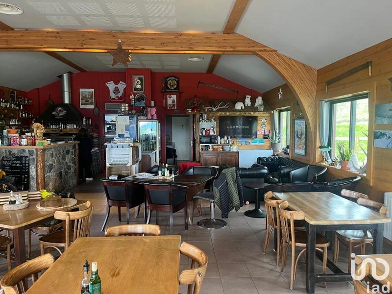 Local commercial - 157 m²